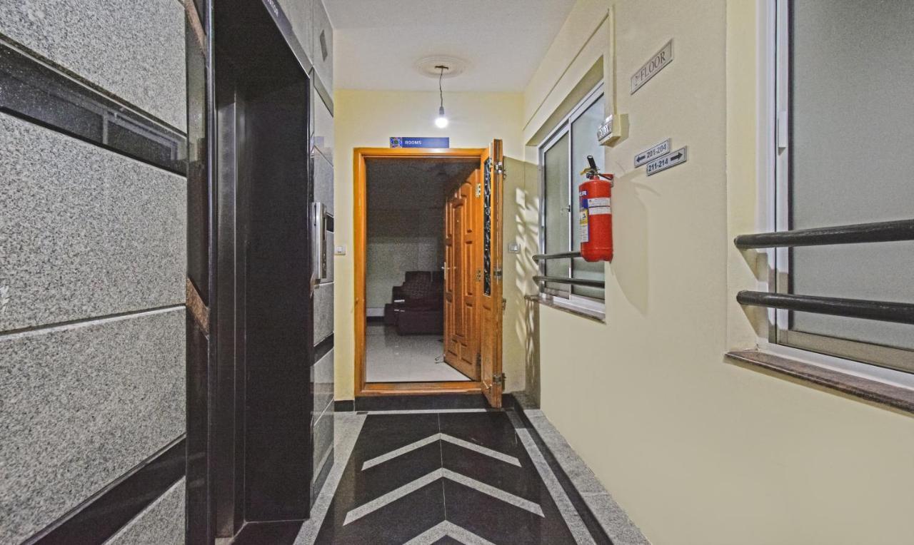 Treebo Trend Samhaar Residency Thoraipakkam Hotel Madras Buitenkant foto