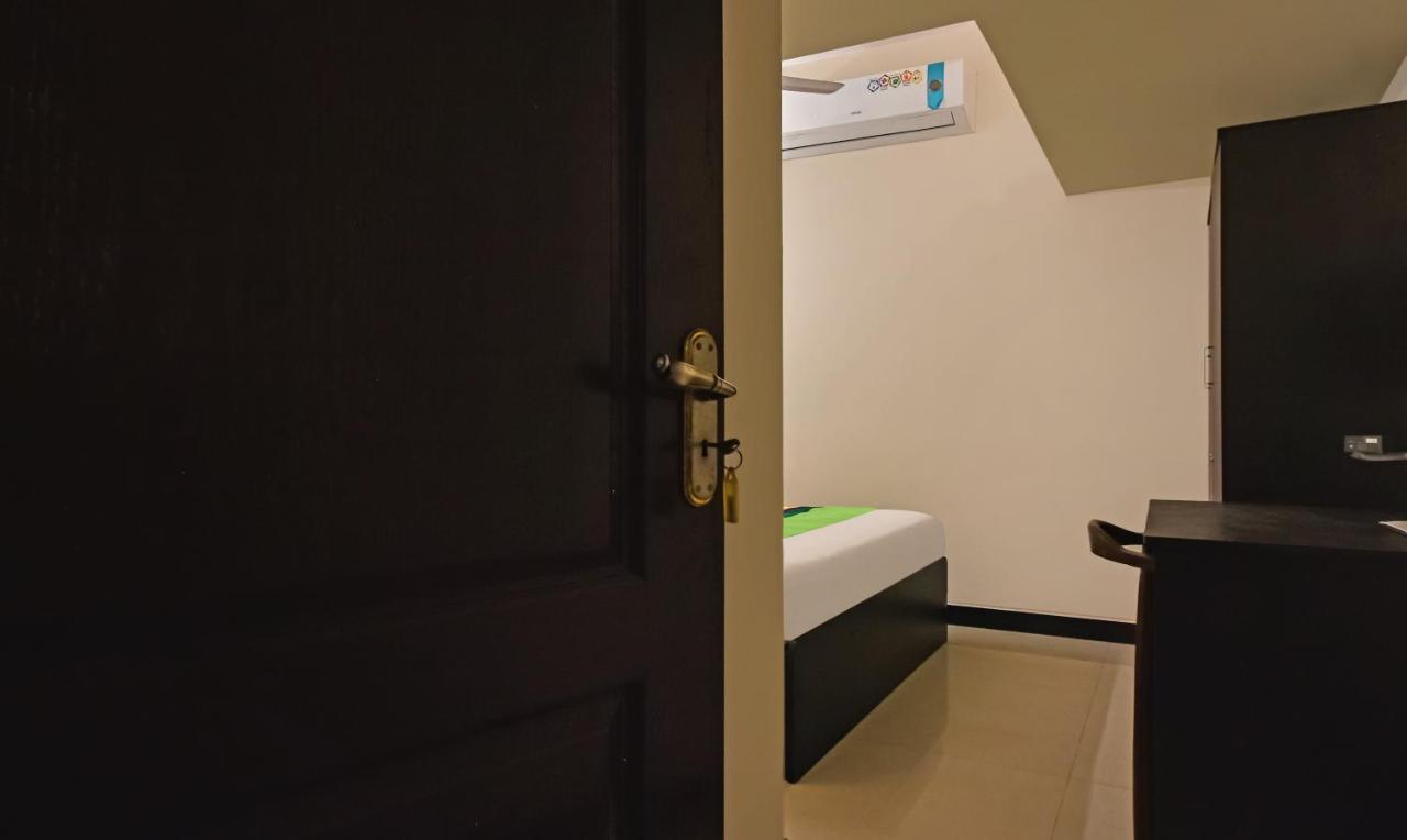 Treebo Trend Samhaar Residency Thoraipakkam Hotel Madras Buitenkant foto
