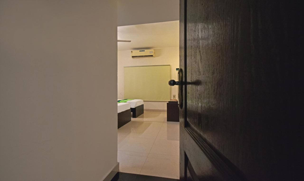 Treebo Trend Samhaar Residency Thoraipakkam Hotel Madras Buitenkant foto