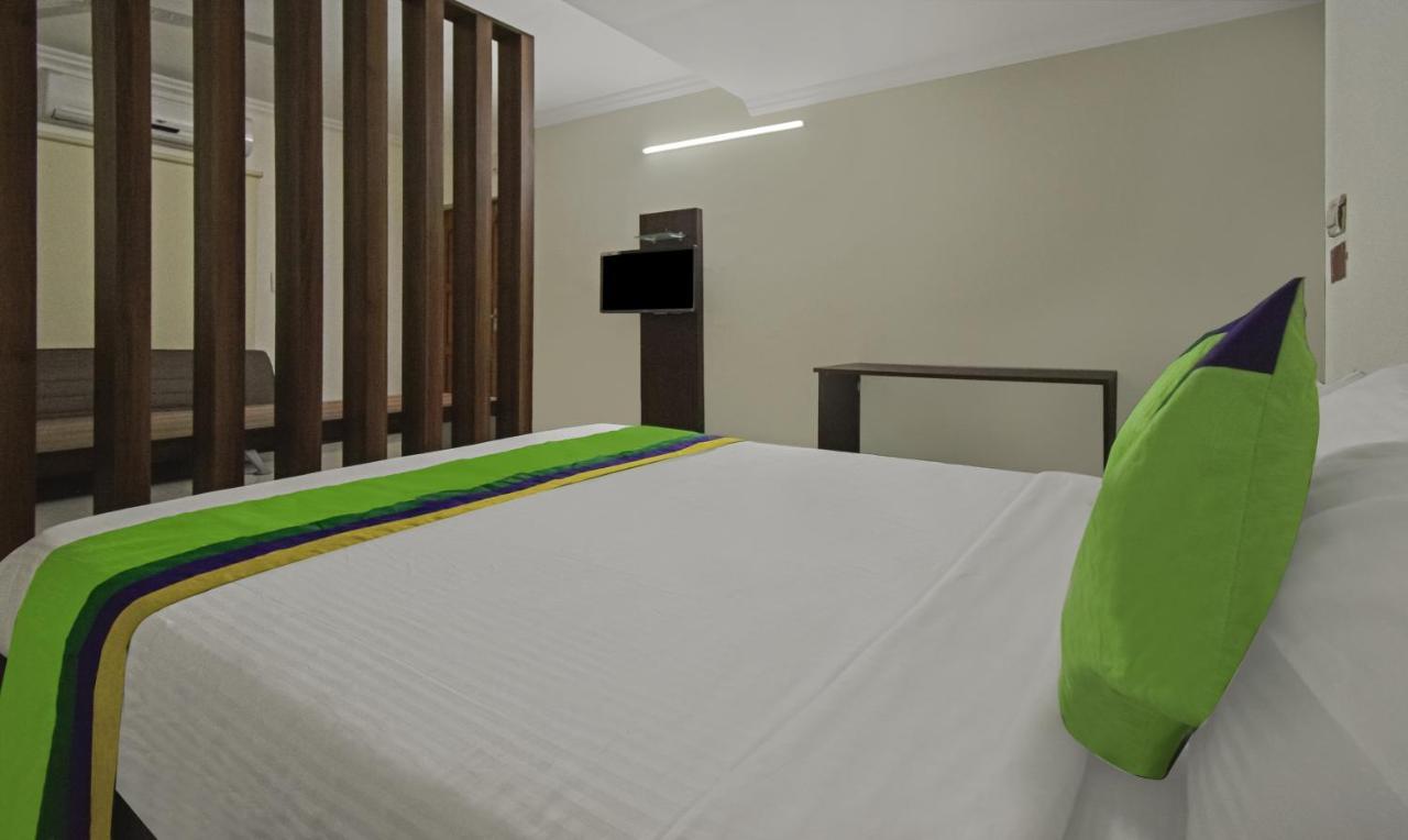 Treebo Trend Samhaar Residency Thoraipakkam Hotel Madras Buitenkant foto